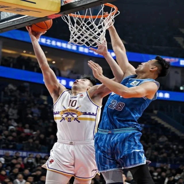 NBA总决赛前瞻：两强阵容对比与关键球员分析